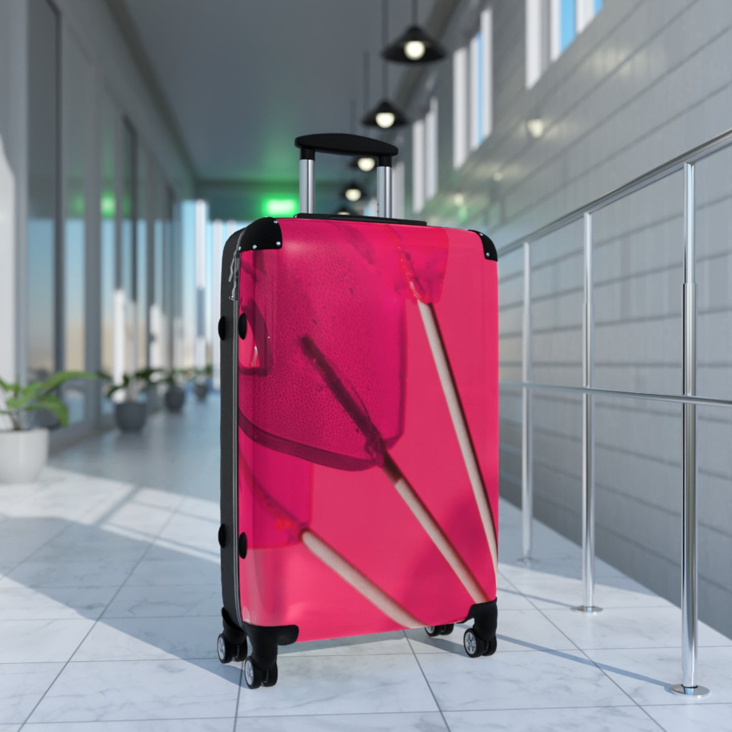 Love Pink Heart Art Carry-On Suitcase - Stylish Luggage for Travelers