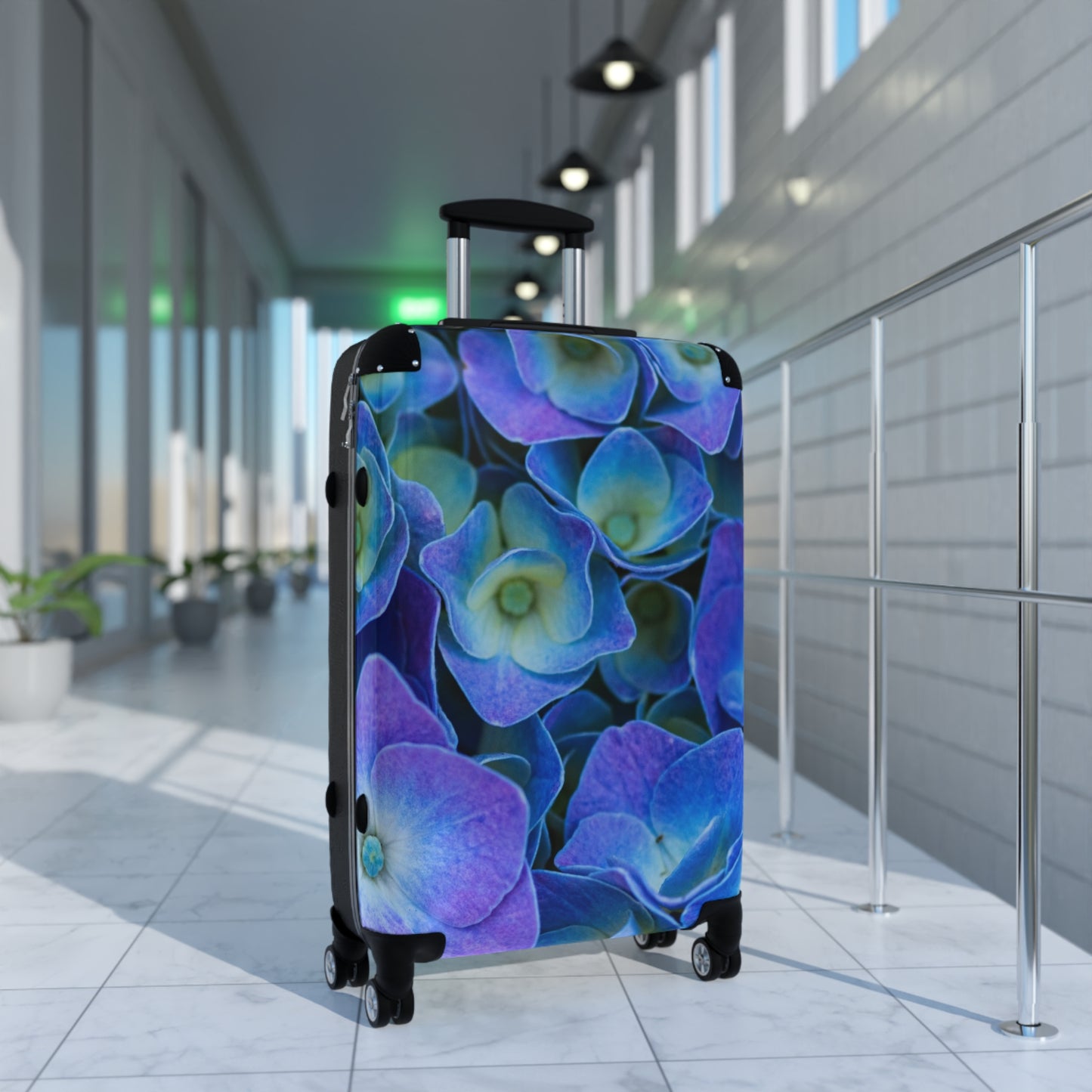 Nature Flowers Floral Hydrangea Art Carry-On Suitcase - Stylish Luggage for Travelers