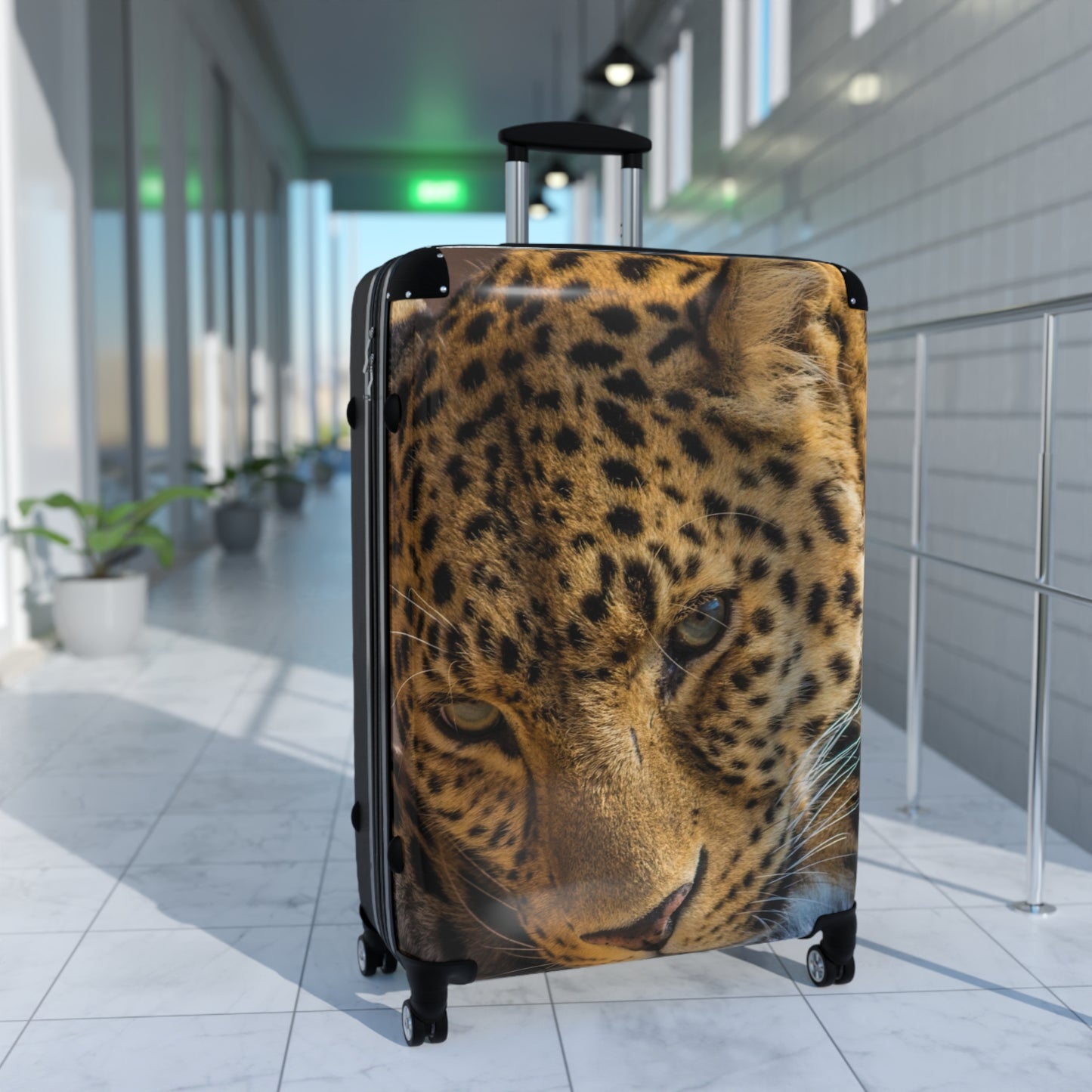 Animals Wild Leopard Carry-On Suitcase - Stylish Luggage for Travelers