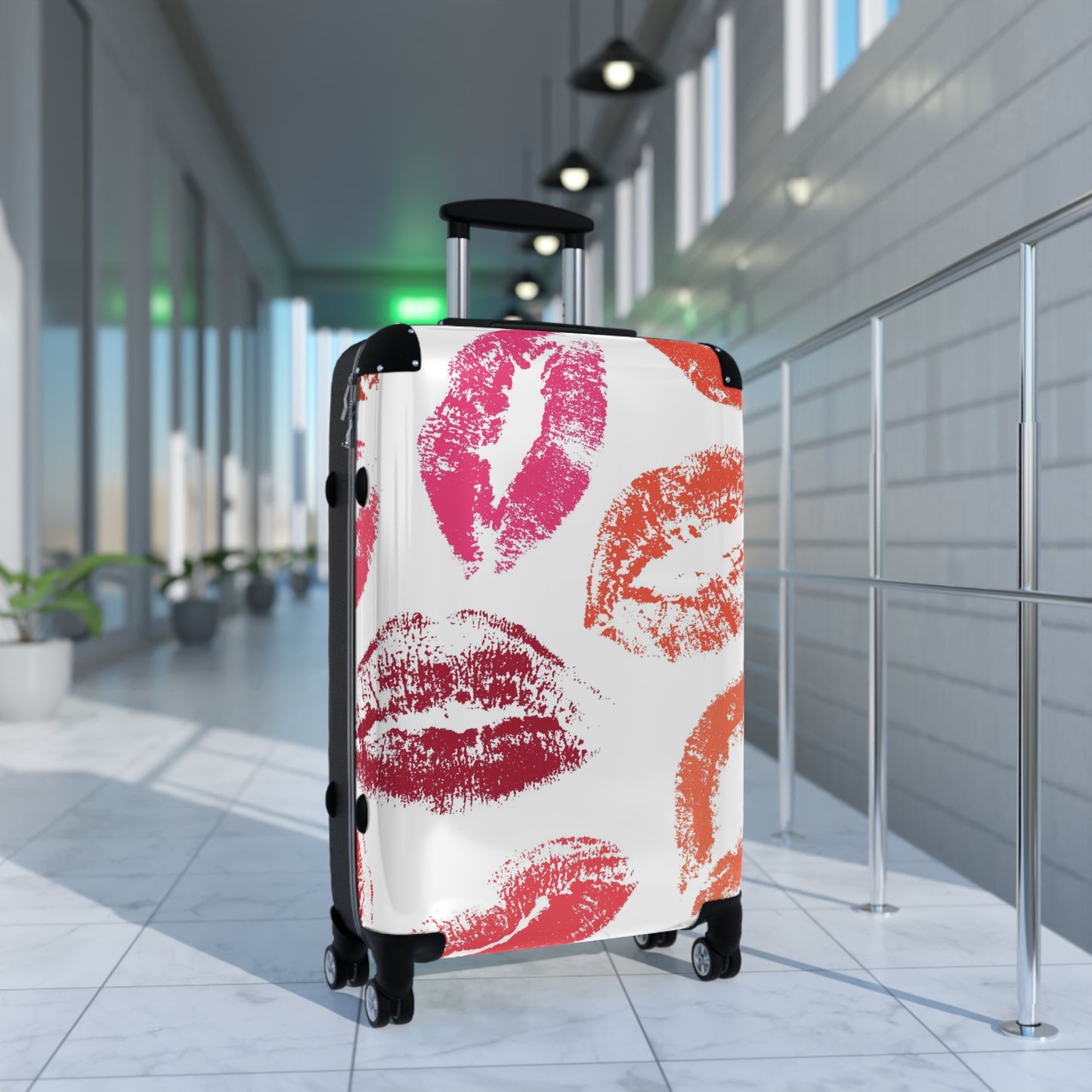 Abstract Kiss Pattern Art Carry-On Suitcase - Stylish Luggage for Travelers
