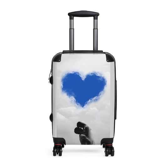 Love Couple Cloudy Art Carry-On Suitcase - Stylish Luggage for Travelers