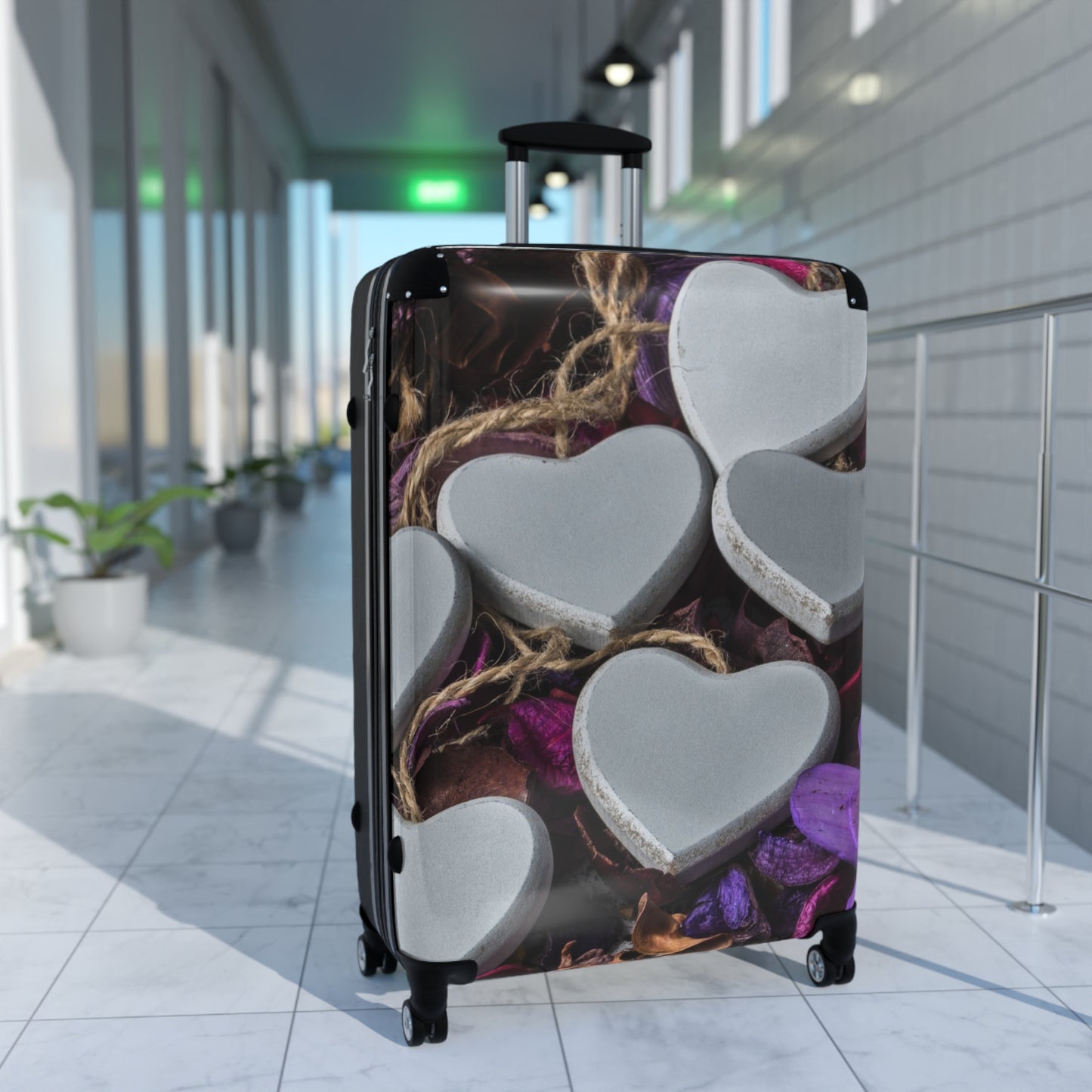Love Heart Decor Art Carry-On Suitcase - Stylish Luggage for Travelers